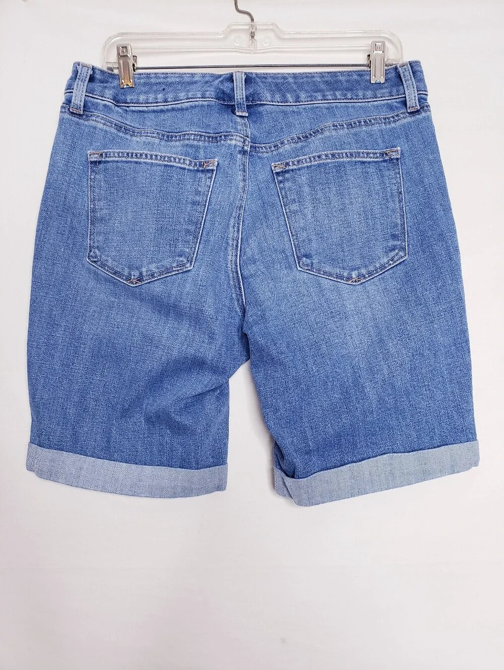 Talbots Flawless Girlfriend Short Stretch Cuffed Denim Jean Shorts Womens Size 6